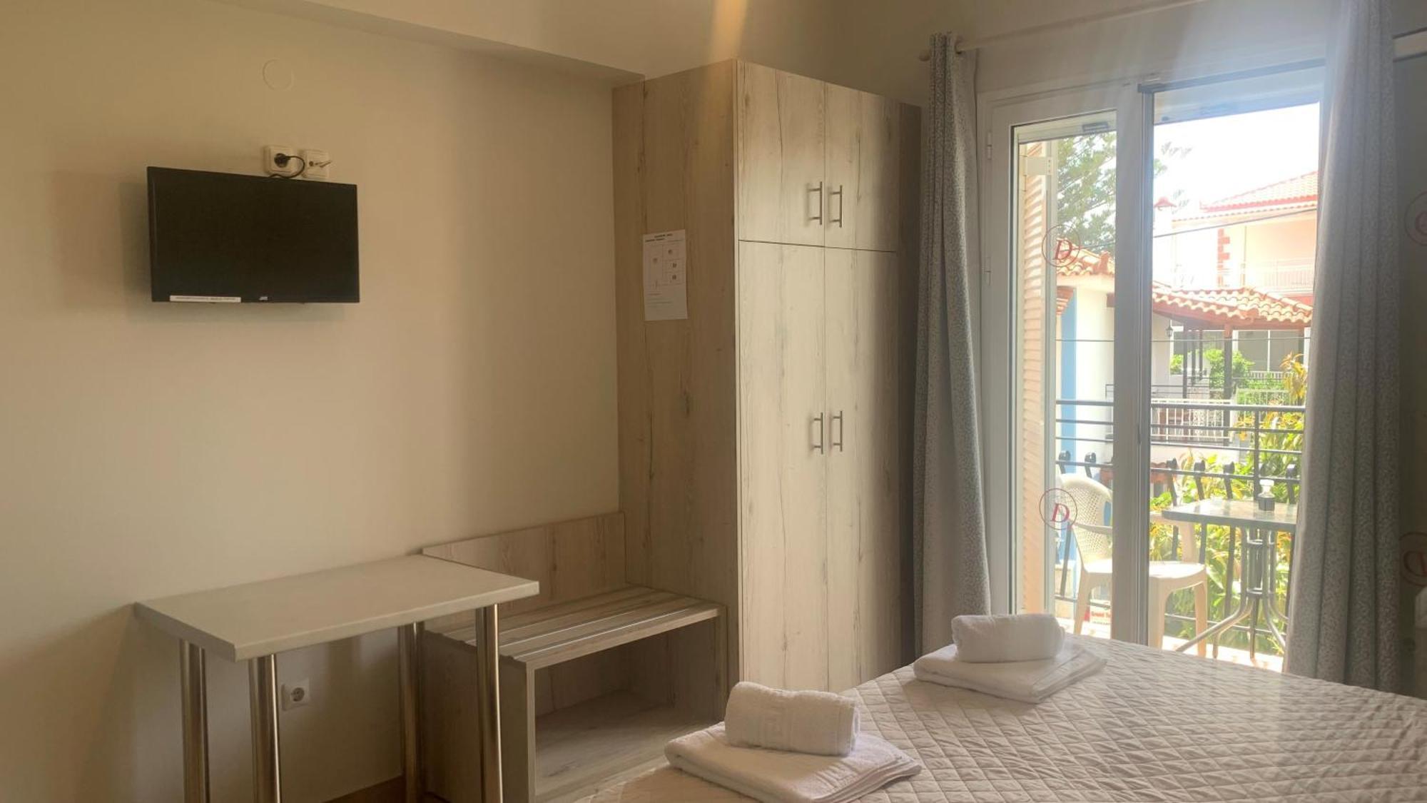 Dionysios Studios Skala  외부 사진